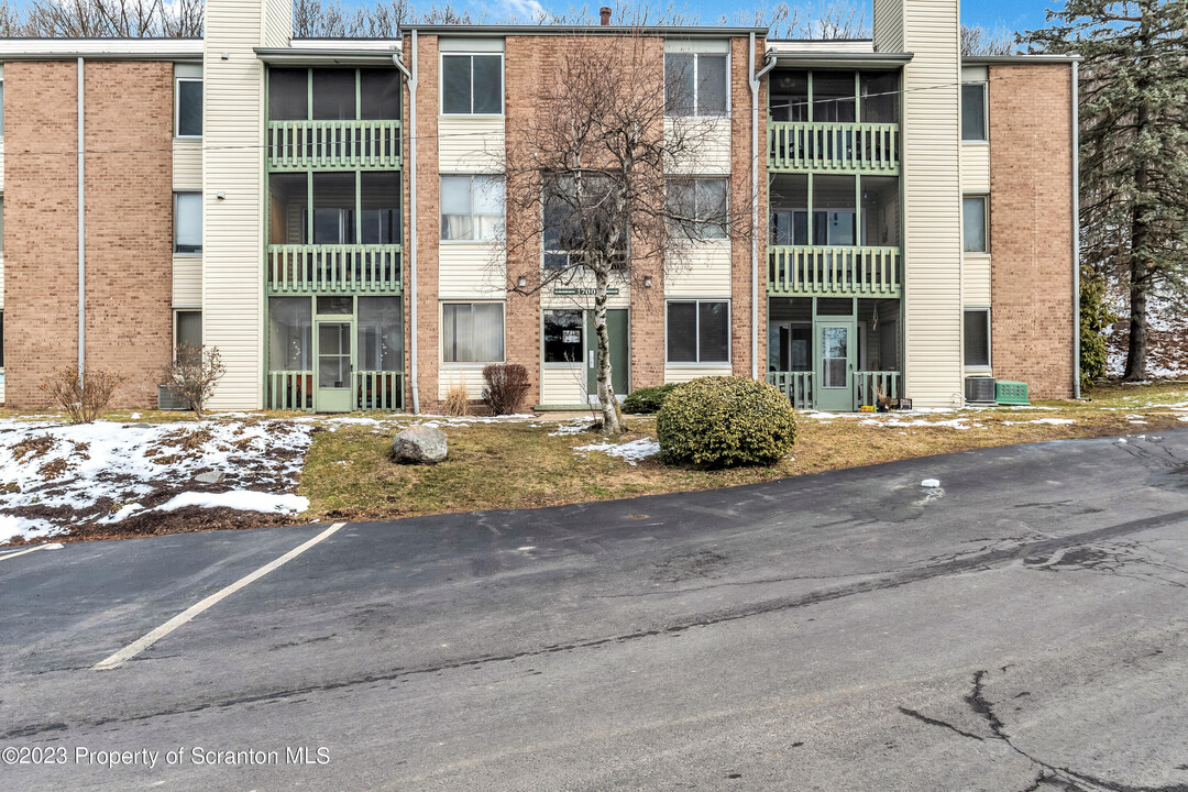 1711 Summit Pointe, Unit 1711 in Scranton, PA - Building Photo