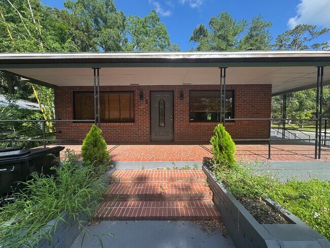 property at 3 NW 24th St