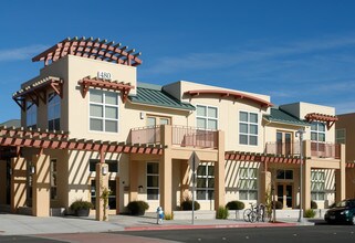 The Arbors in Rohnert Park, CA - Building Photo - Building Photo