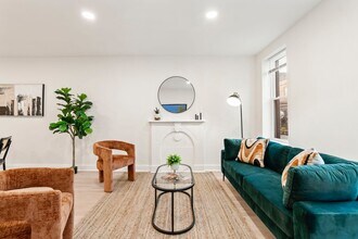 1638 Latona St in Philadelphia, PA - Building Photo - Building Photo