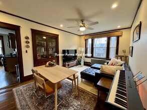9 Fairfield St, Unit 2R in Cambridge, MA - Building Photo - Building Photo
