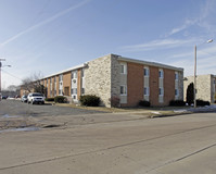 Station Hills in Kenosha, WI - Foto de edificio - Building Photo