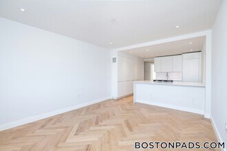 12 Commonwealth Ave, Unit 405 in Boston, MA - Building Photo - Building Photo
