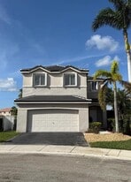 4249 Magnolia Ridge Dr in Weston, FL - Building Photo