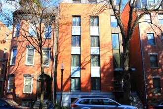 16 E Springfield St, Unit 1 in Boston, MA - Foto de edificio - Building Photo