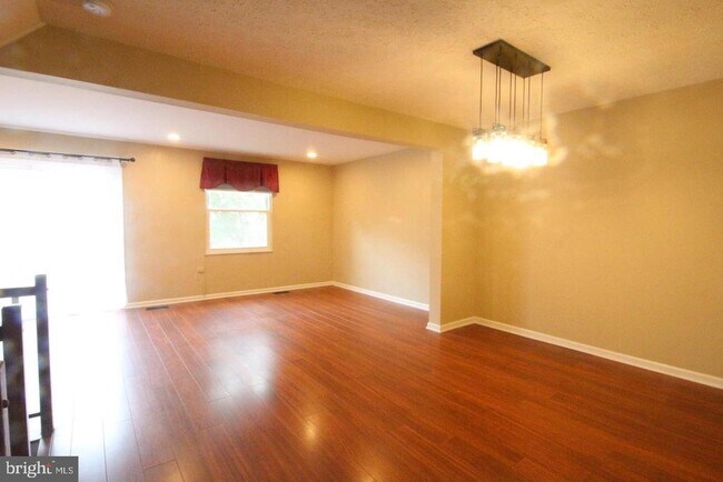 410 Fleece Flower Dr in Gaithersburg, MD - Building Photo - Building Photo
