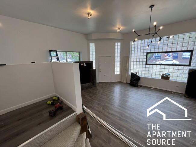 property at 2732 W Chicago Ave