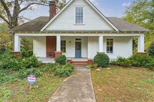 1987 Knight Ct SE in Atlanta, GA - Building Photo