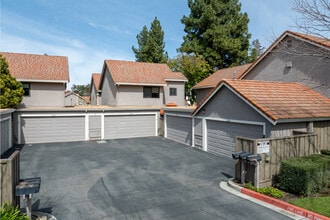 Ross Creek Village in San Jose, CA - Building Photo - Building Photo