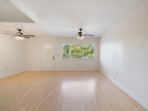 2878 Donnelly Dr in Atlantis, FL - Building Photo - Building Photo