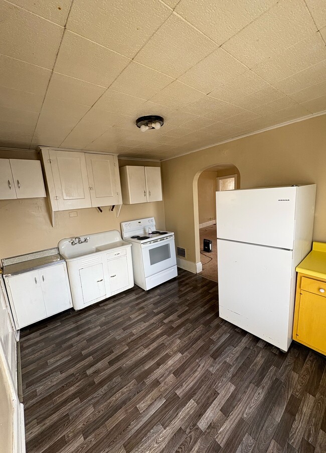 property at 67 Evans St