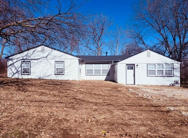 8622 Walker Ave in Kansas City, KS - Building Photo - Building Photo