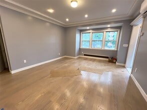 215-6 40th Ave in Queens, NY - Building Photo - Building Photo