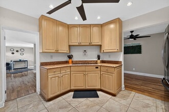 1781 Coral Point Dr in Cape Coral, FL - Building Photo - Building Photo