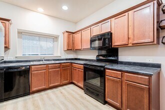 813 Craters of the Moon Blvd in Pflugerville, TX - Building Photo - Building Photo