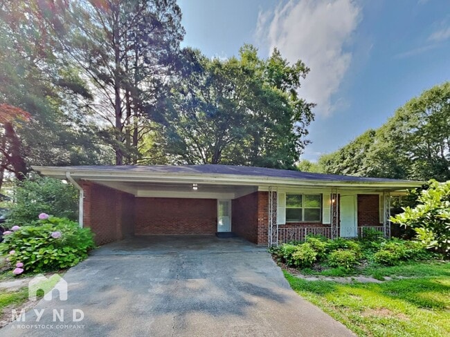 property at 626 Emerald Dr