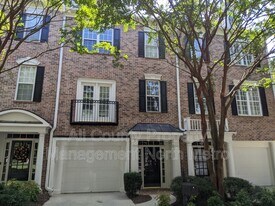 1207 Waters Edge Trail in Roswell, GA - Building Photo