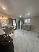 892 Bartlett Rd in Harborcreek, PA - Building Photo - Building Photo