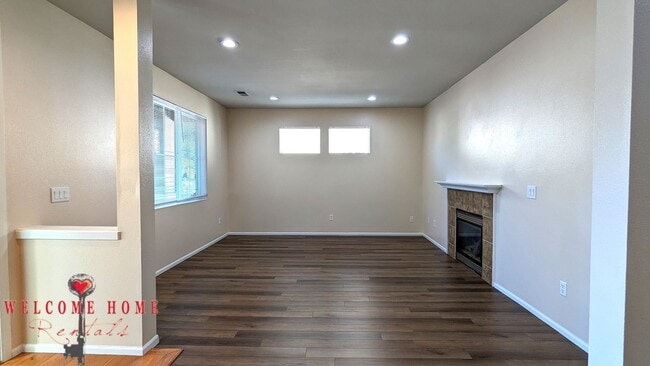 5915 Colorado Ave SE in Lacey, WA - Building Photo - Building Photo