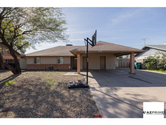 2429 E Juanita Ave in Mesa, AZ - Building Photo - Building Photo