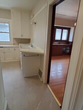 2240 N 62nd St in Wauwatosa, WI - Building Photo - Building Photo