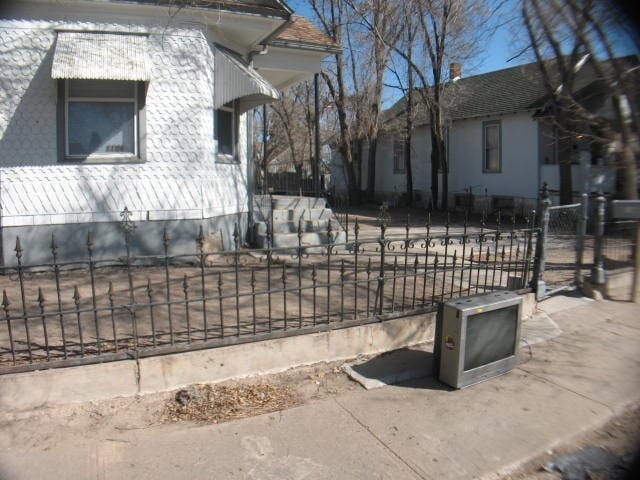 property at 1106 Bohmen Ave