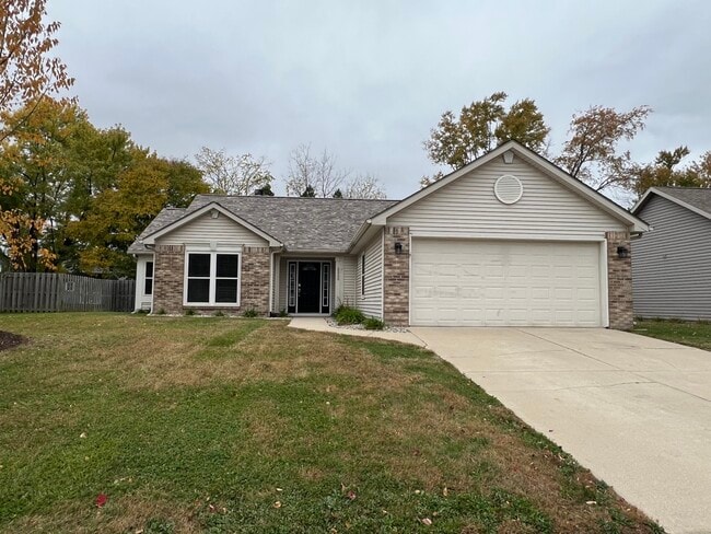 property at 2220 Bobolink Dr