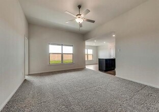 251 Drifter Dr in Newark, TX - Building Photo - Building Photo