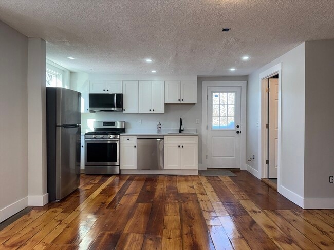 property at 25 Pine St