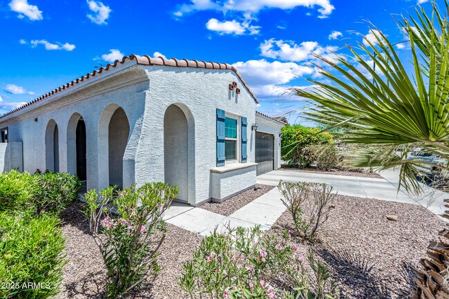 4030 W Ross Ave in Glendale, AZ - Building Photo - Building Photo