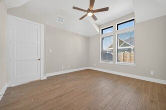 24110 Blooming Daisy Cir in Katy, TX - Building Photo - Building Photo