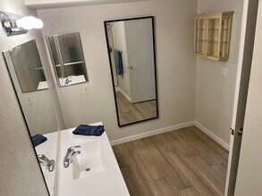 517 W Duke Dr in Tempe, AZ - Building Photo - Building Photo