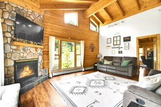 28609 Mountain View Rd in Conifer, CO - Building Photo - Building Photo