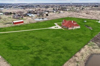 1405 Gateway Blvd in Forney, TX - Building Photo - Building Photo