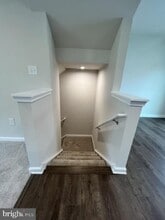 31 Fieldcrest Aly Aly in Gloucester Township, NJ - Building Photo - Building Photo