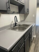 7317 Rockleigh Ave in Indianapolis, IN - Building Photo - Building Photo