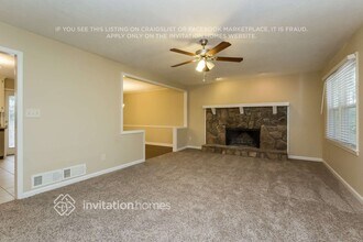 325 Hill Crest Cir in Woodstock, GA - Building Photo - Building Photo