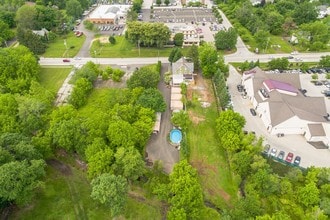 788 Dekalb Pike in Blue Bell, PA - Foto de edificio - Building Photo