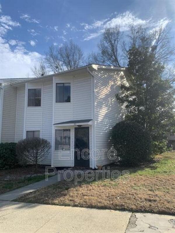 1411 Foxwood Dr in Garner, NC - Building Photo - Building Photo