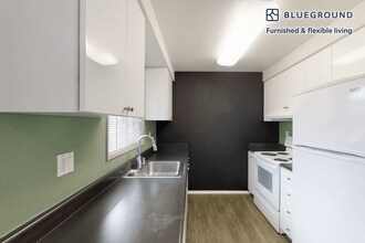 1765 Santa Ana Ave in Costa Mesa, CA - Building Photo - Building Photo