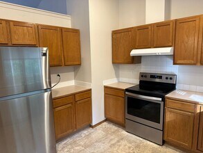 1062 Andis Rd in Burlington, WA - Building Photo - Building Photo