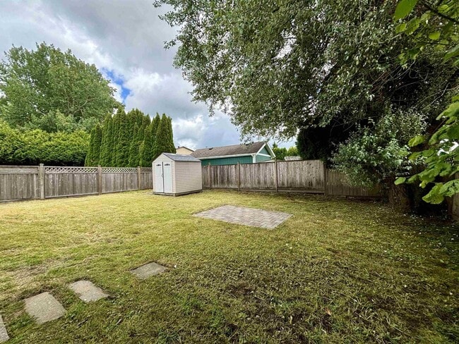 property at 5232-201A 201A St