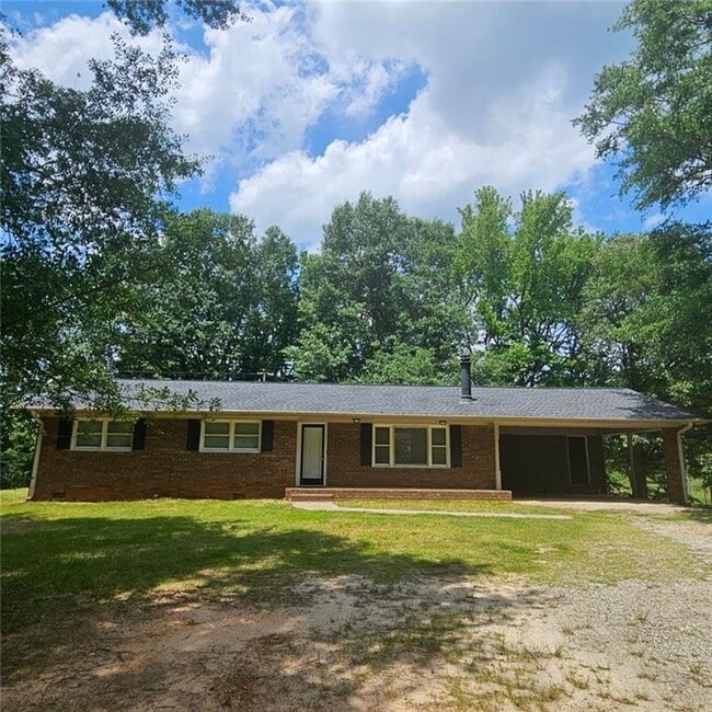 property at 1183 Payne Rd