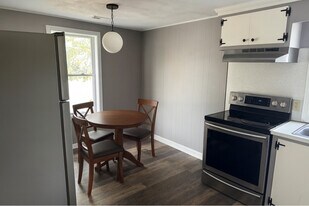 22 Matteson Ave in West Warwick, RI - Building Photo