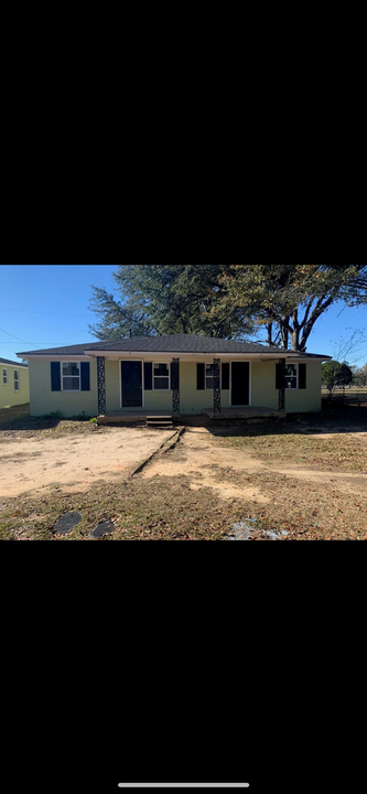 307 Flintside Dr in Albany, GA - Building Photo