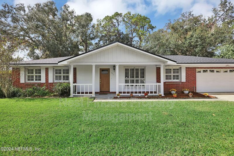 960 Grape Ln in Jacksonville, FL - Building Photo