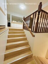 43742 Watkins Rd in Mission, BC - Building Photo - Building Photo