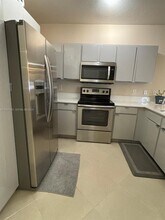 3310 Palomino Dr in Hollywood, FL - Building Photo - Building Photo