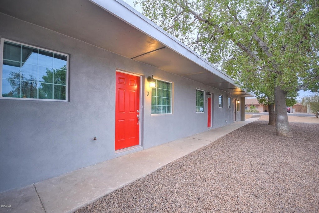 2749 W Tuckey Ln in Phoenix, AZ - Building Photo