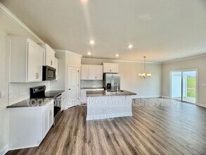 545 Wheatfield Rd in Fletcher, NC - Building Photo - Building Photo